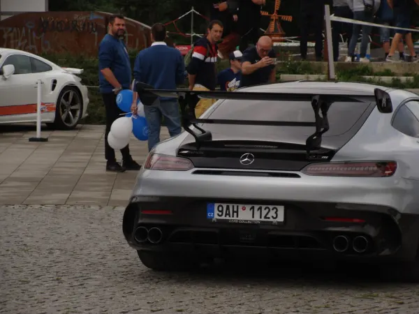 스피뉴 카지노 안드로이드/iOS 앱